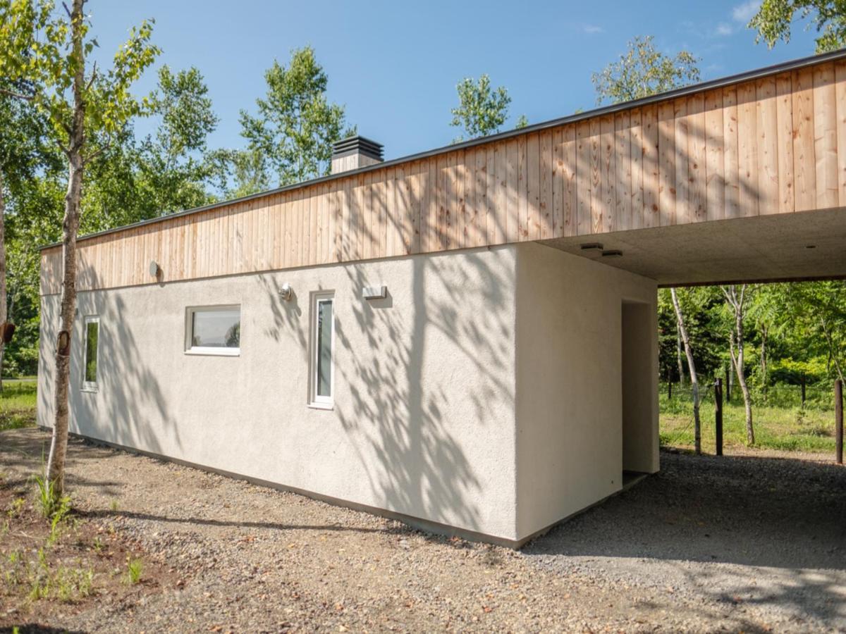 Coboushi ハナレ Guest House Niseko Luaran gambar