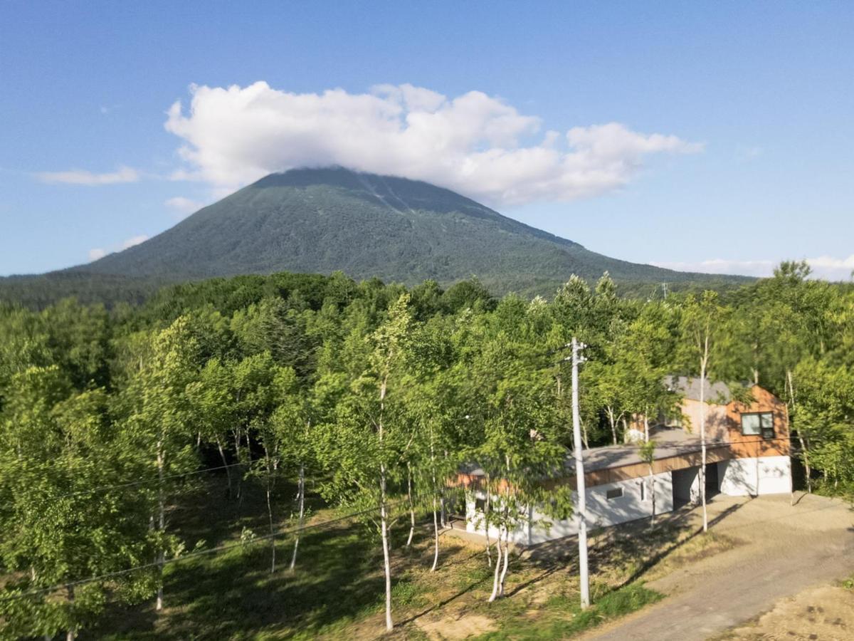 Coboushi ハナレ Guest House Niseko Luaran gambar